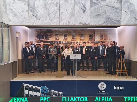 W&M students, together with Professors Rajiv Kohli and V. Papadakis announced the start of the program at Athens Stock Exchange